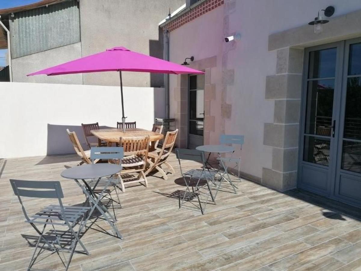 Chambre Pmr Tout Confort Avec Terrasse En Bord De Canal, Animaux Acceptes, Proche Centre-Ville De Briare - Fr-1-590-368 Luaran gambar